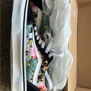 Vans Women's Multicolor Floral and Animal Print Sneakers